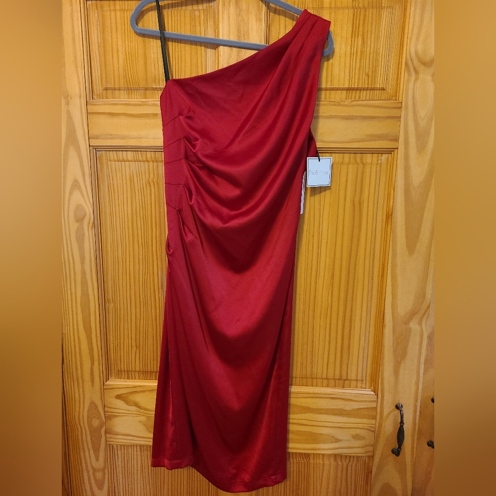 Satin , one shoulder , Cocktail dress.